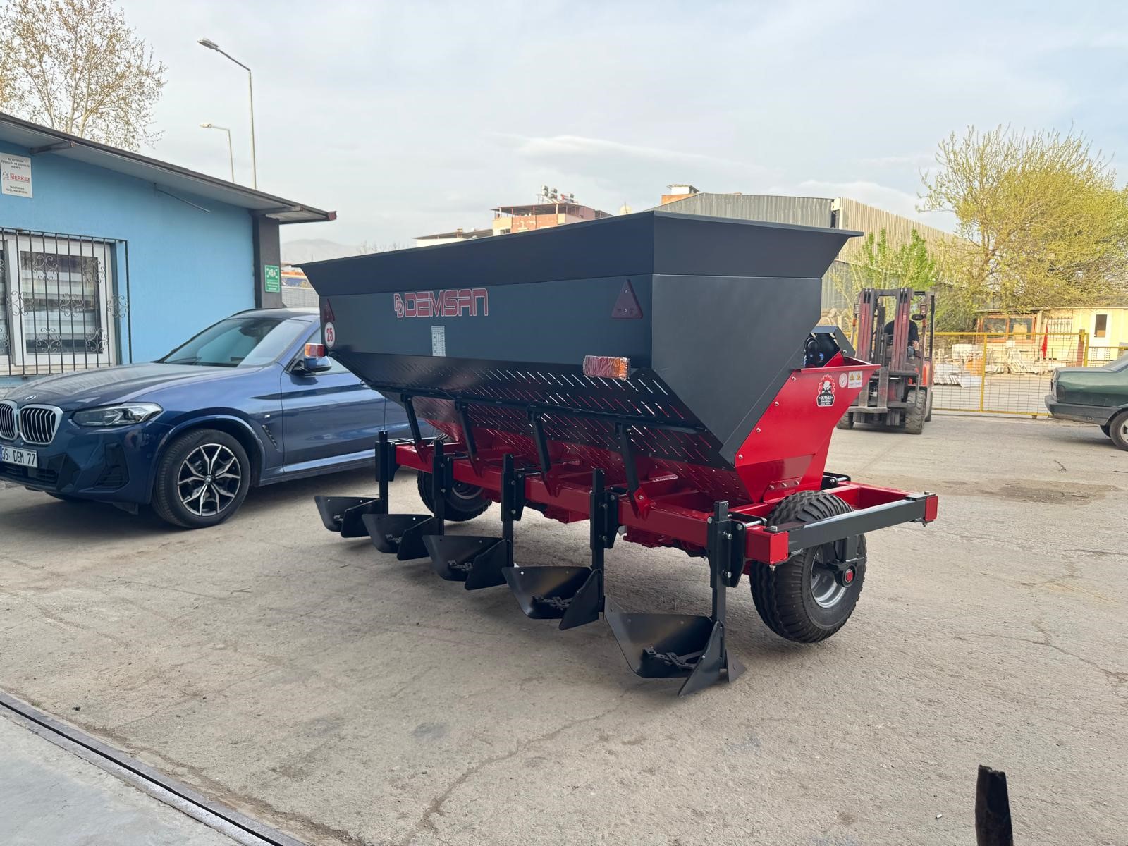 PD4 Süper Otomatik Dört Sıralı Patates Dikim Makinası